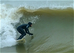 (01-08-04) Surfing at BHP